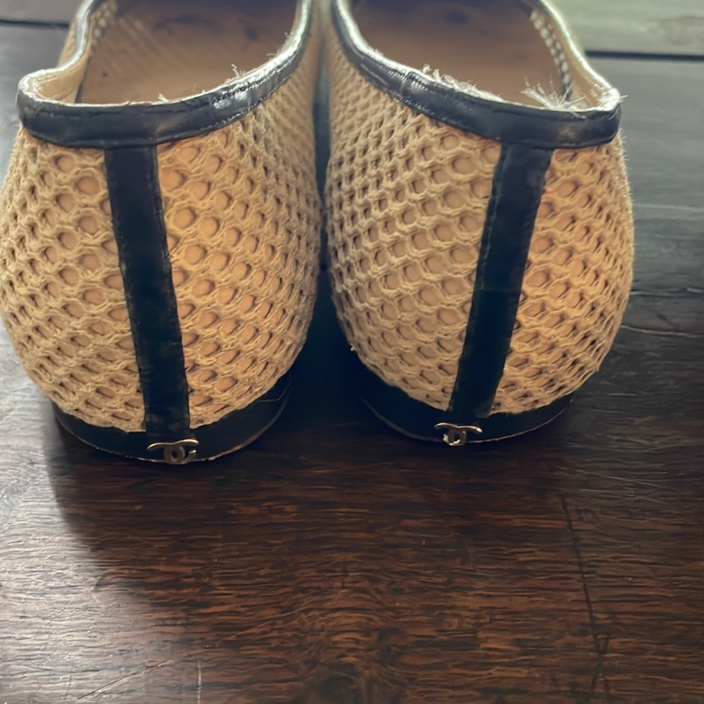 Chanel woven black and white flats Size 39 - Picture 3 of 5